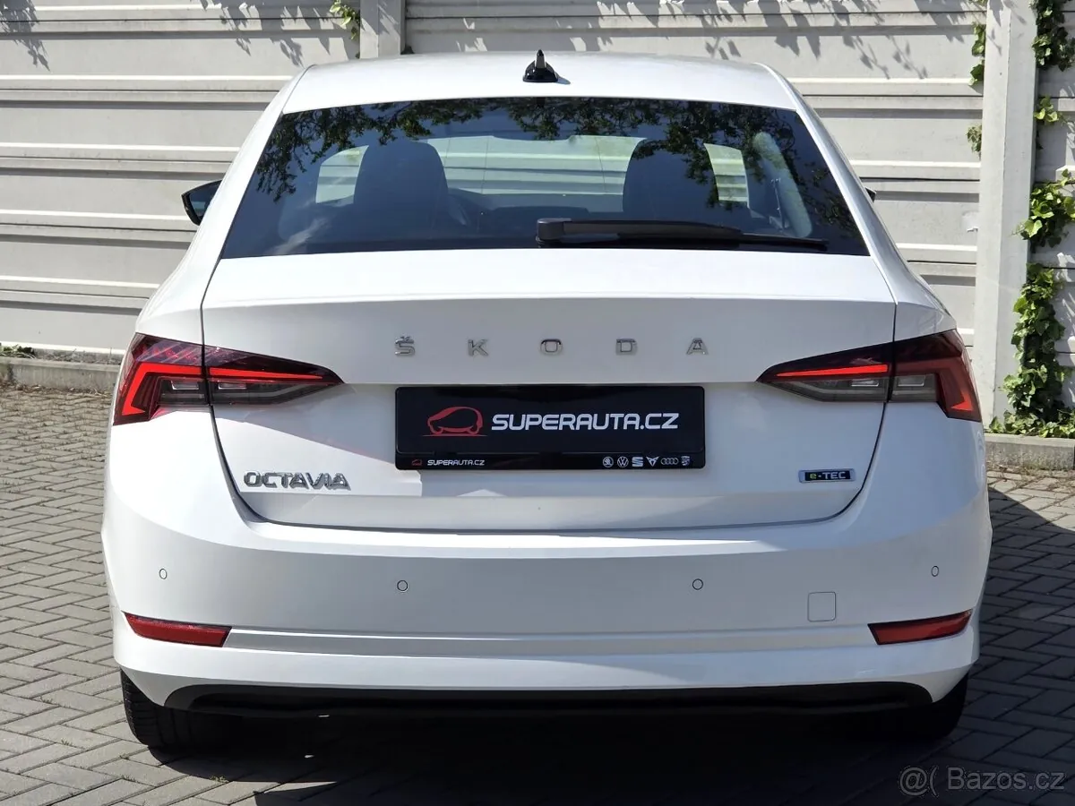 Skoda Octavia 2023 photo 5