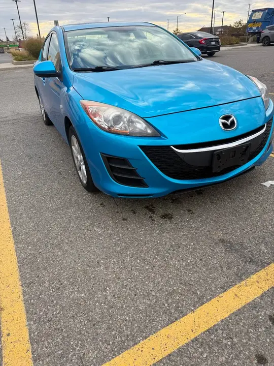 Mazda 3 2010 photo 2