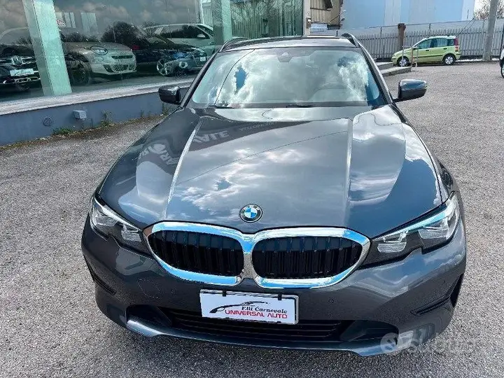 BMW 3 Series 2021 photo 3