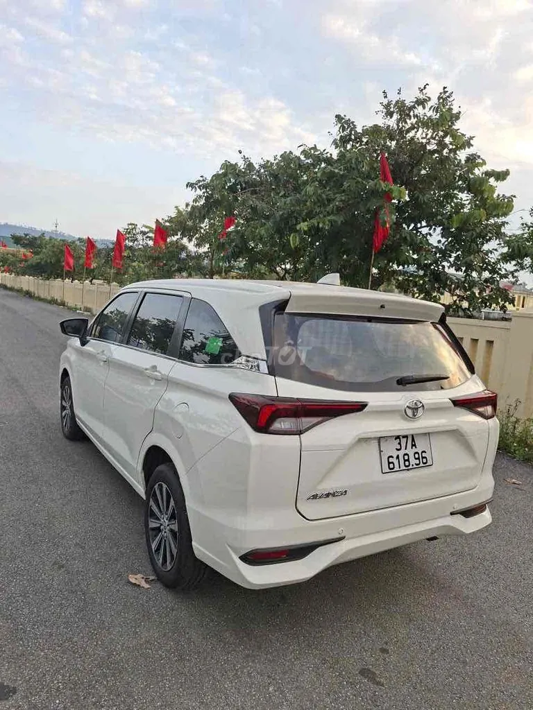 Toyota Avanza 2022 photo 3