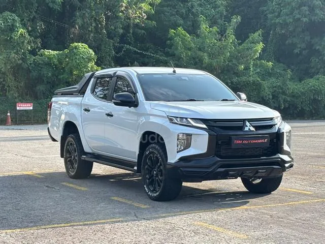 Mitsubishi Triton