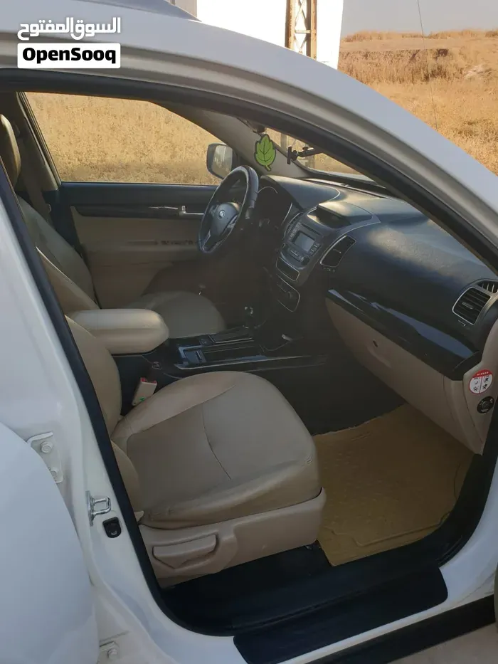 Kia Sorento 2015 photo 2