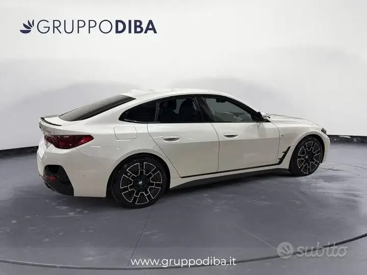 BMW Serie 4 Gran Coupé 2025 photo 4