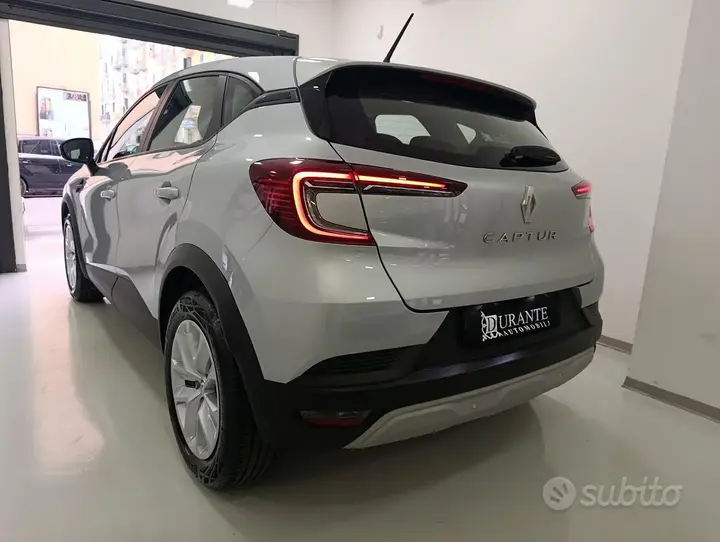Renault Captur 2024 photo 5