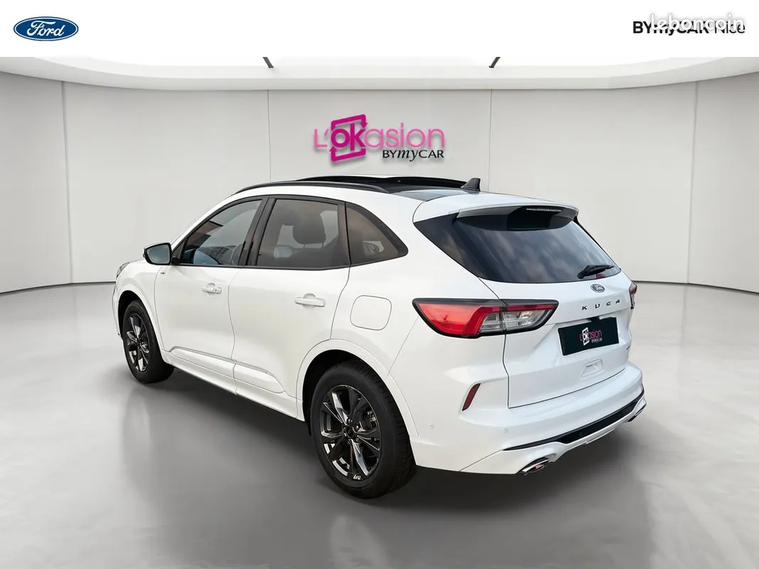 Ford Kuga 2023 photo 3