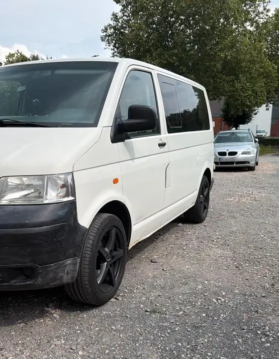 Volkswagen T5