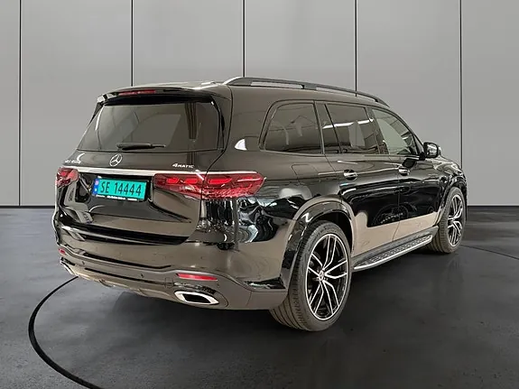 Mercedes-Benz Gls-Class 2025 photo 5