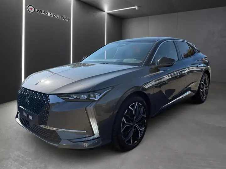 DS Automobiles Ds 4