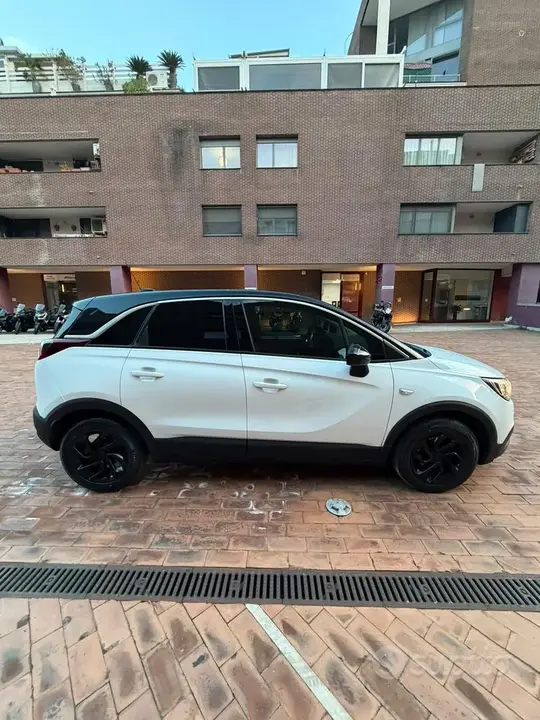 Opel Crossland X 2018 photo 4