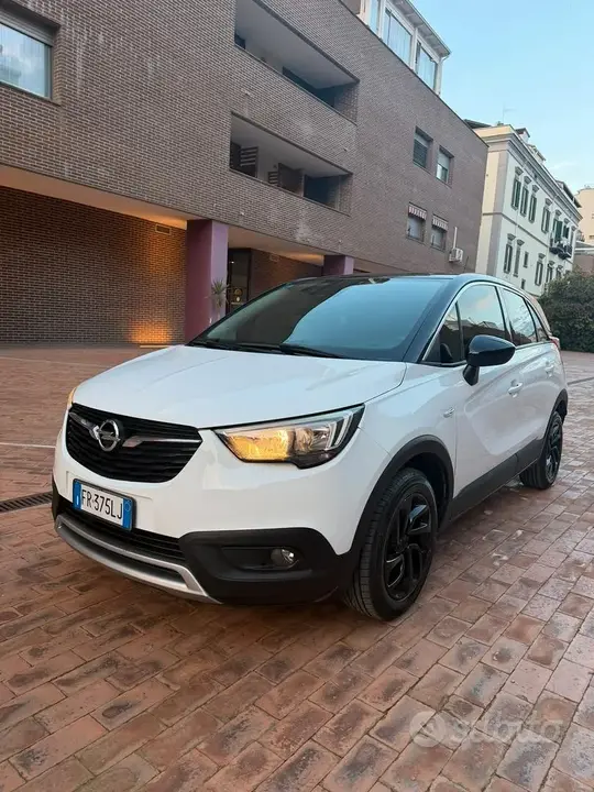 Opel Crossland X 2018 photo 3