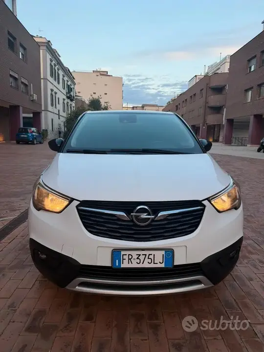 Opel Crossland X 2018 photo 2