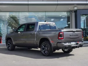 Ram 1500 2021 photo 3