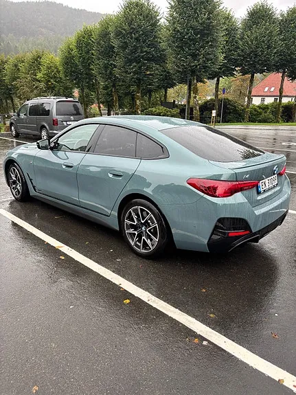 BMW I4 2025 photo 4