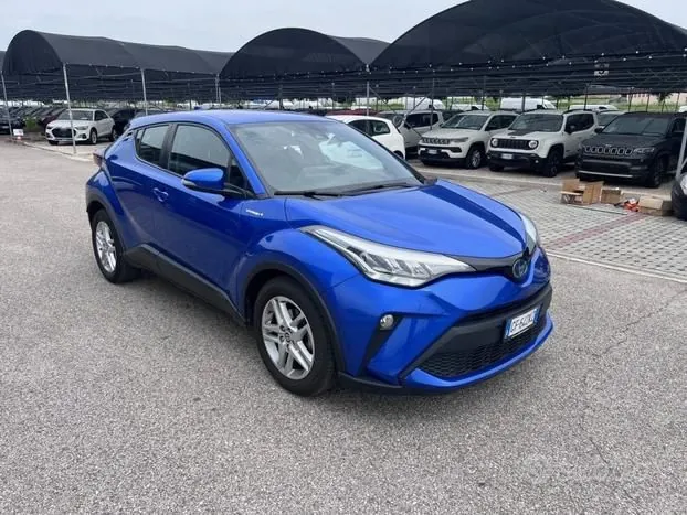 Toyota C-Hr 2021 photo 2