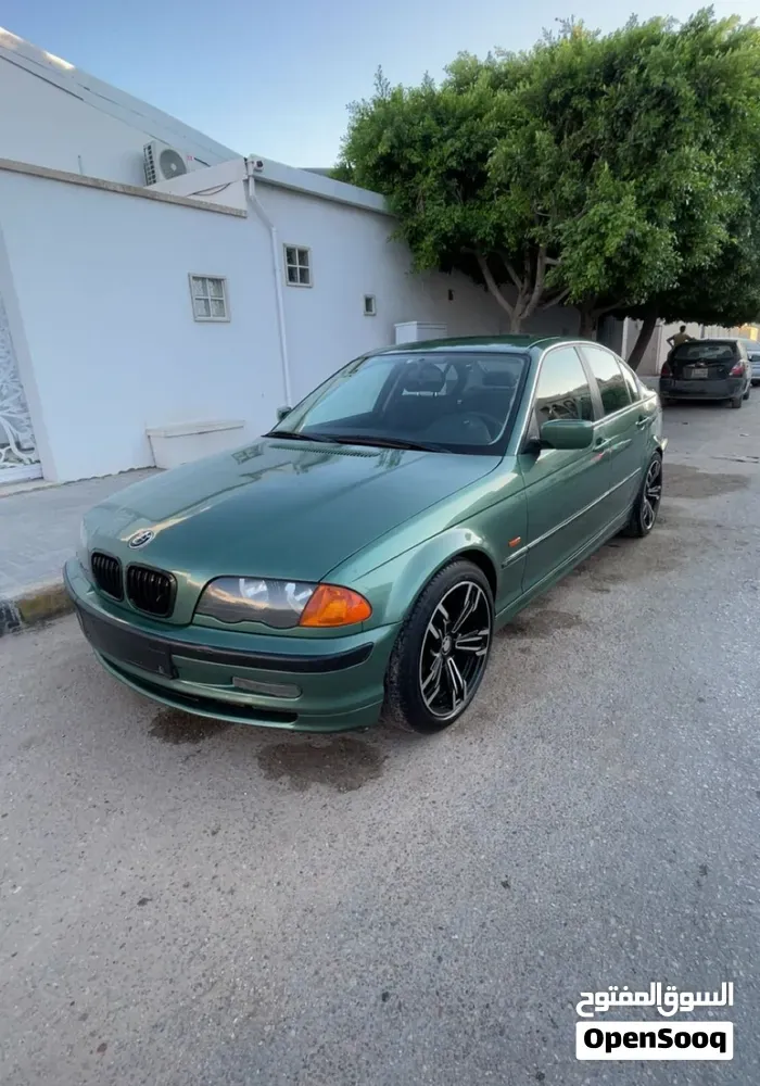 BMW 3 Series 2002 photo 4