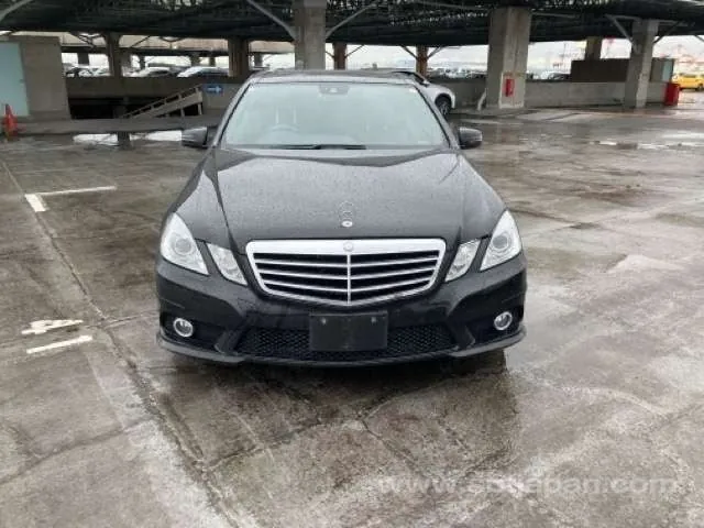 Mercedes-Benz E-Class 2010 photo 5