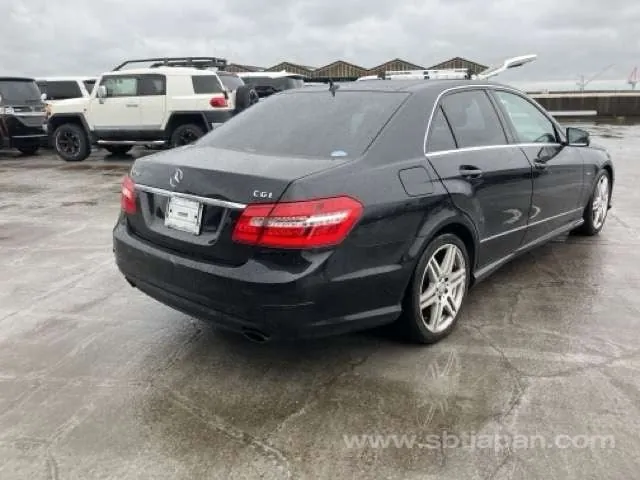 Mercedes-Benz E-Class 2010 photo 4