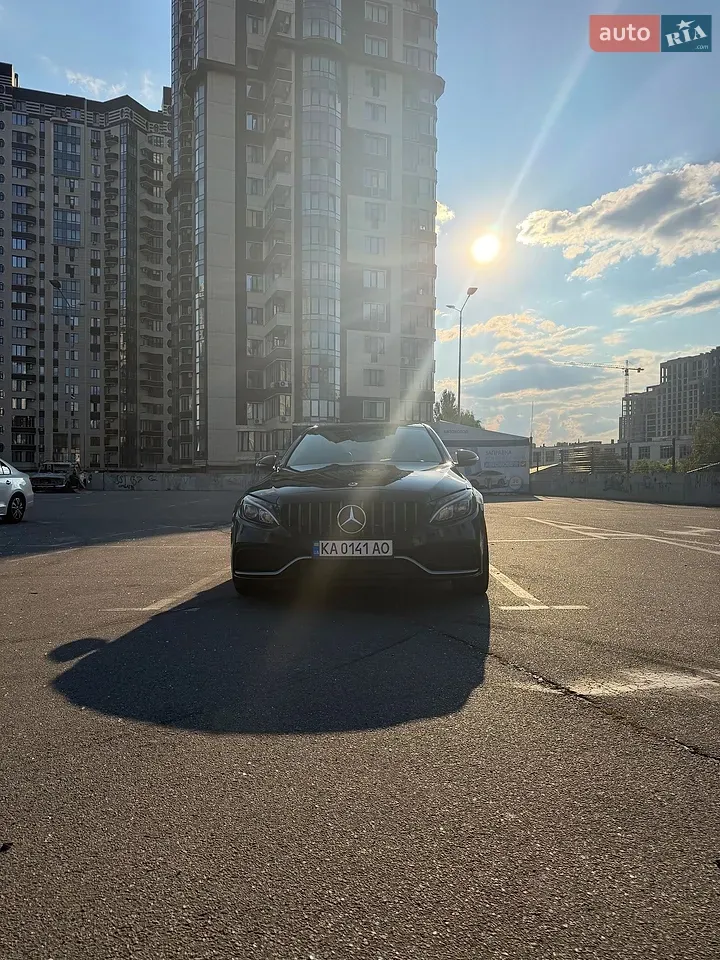 Mercedes-Benz C-Class 2017 photo 3
