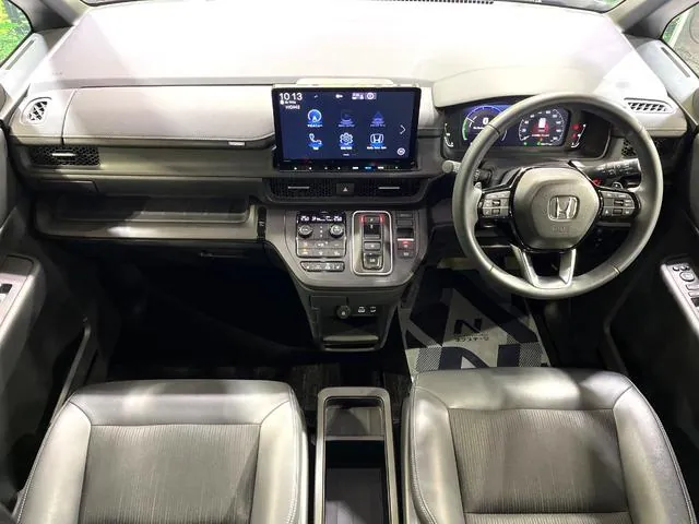 Honda Stepwgn 2023 photo 2