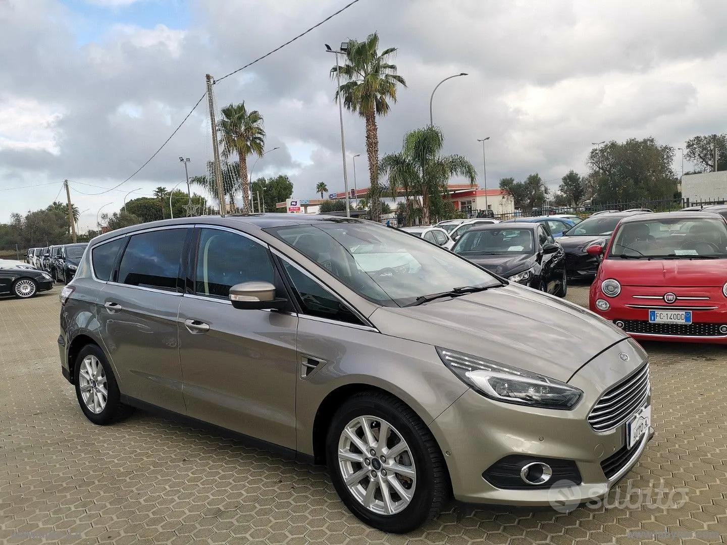 Ford S-Max 2015 photo 4