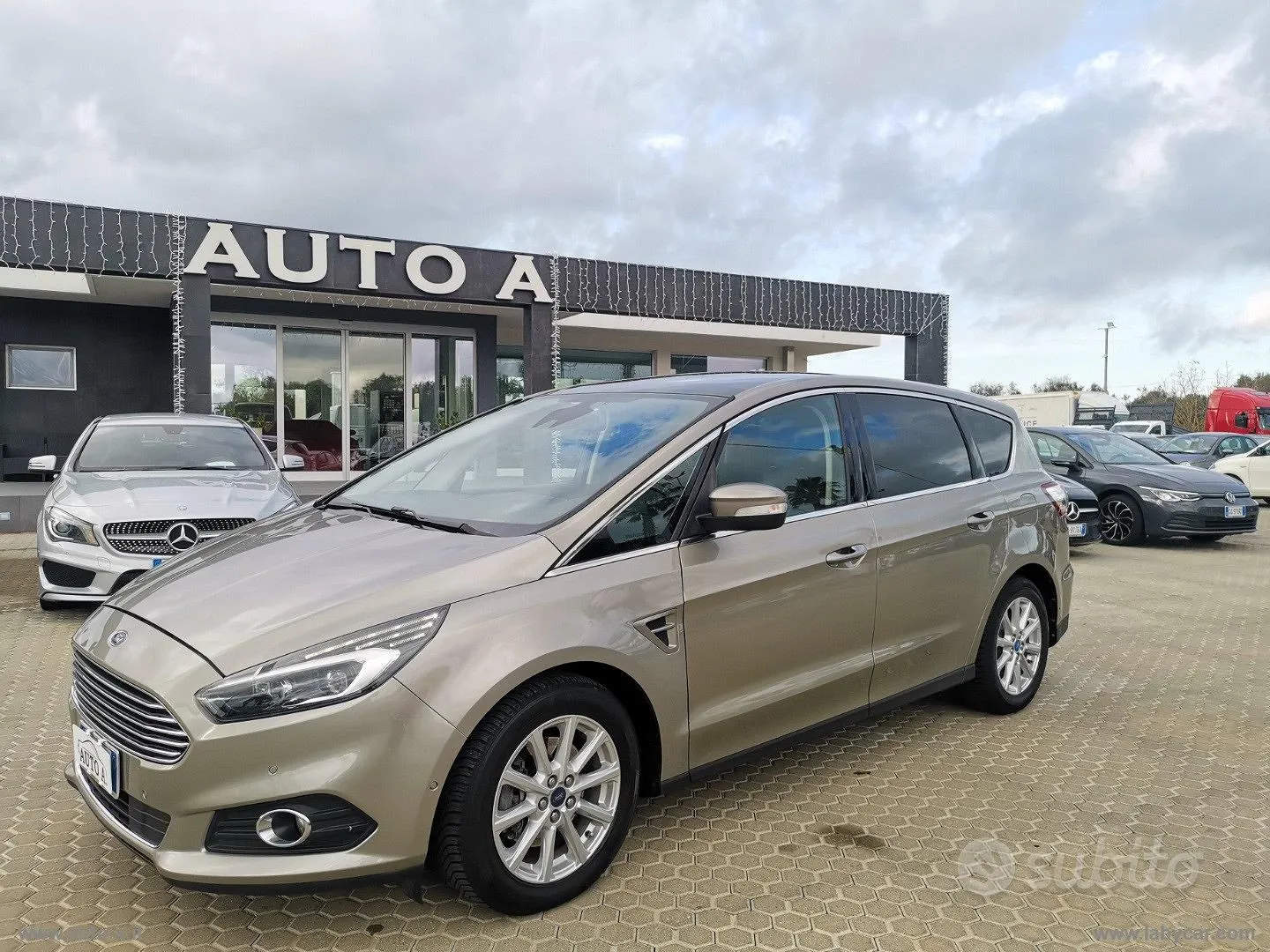 Ford S-Max