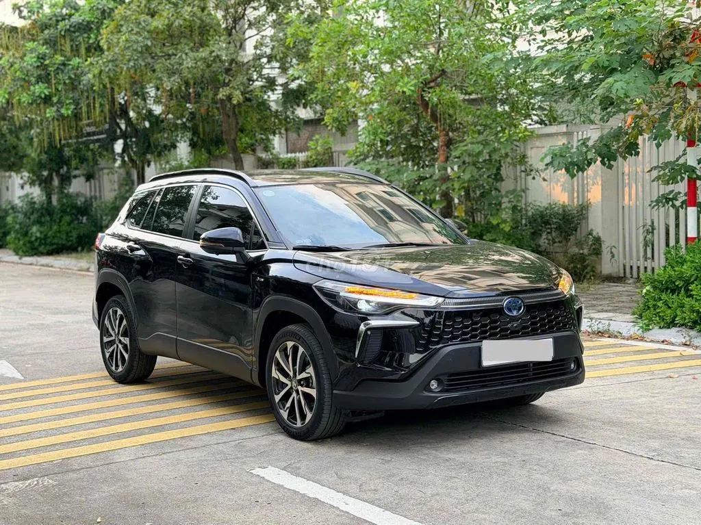 Toyota Corolla Cross 2026 photo 2