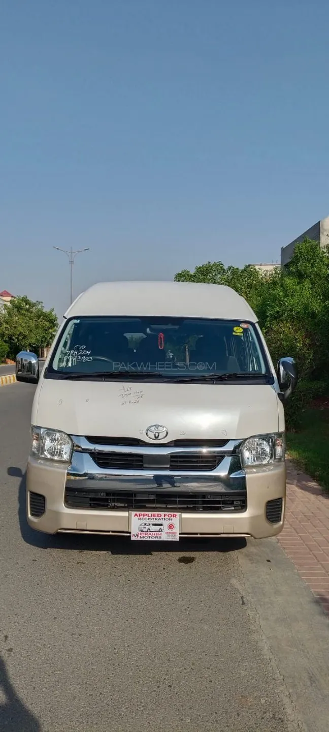 Toyota Hiace