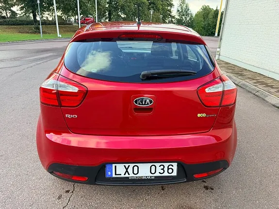Kia Rio 2012 photo 5
