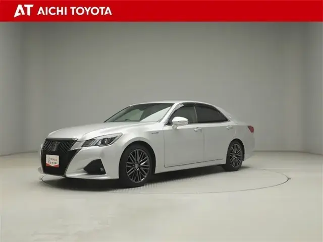 Toyota Crown Athlete