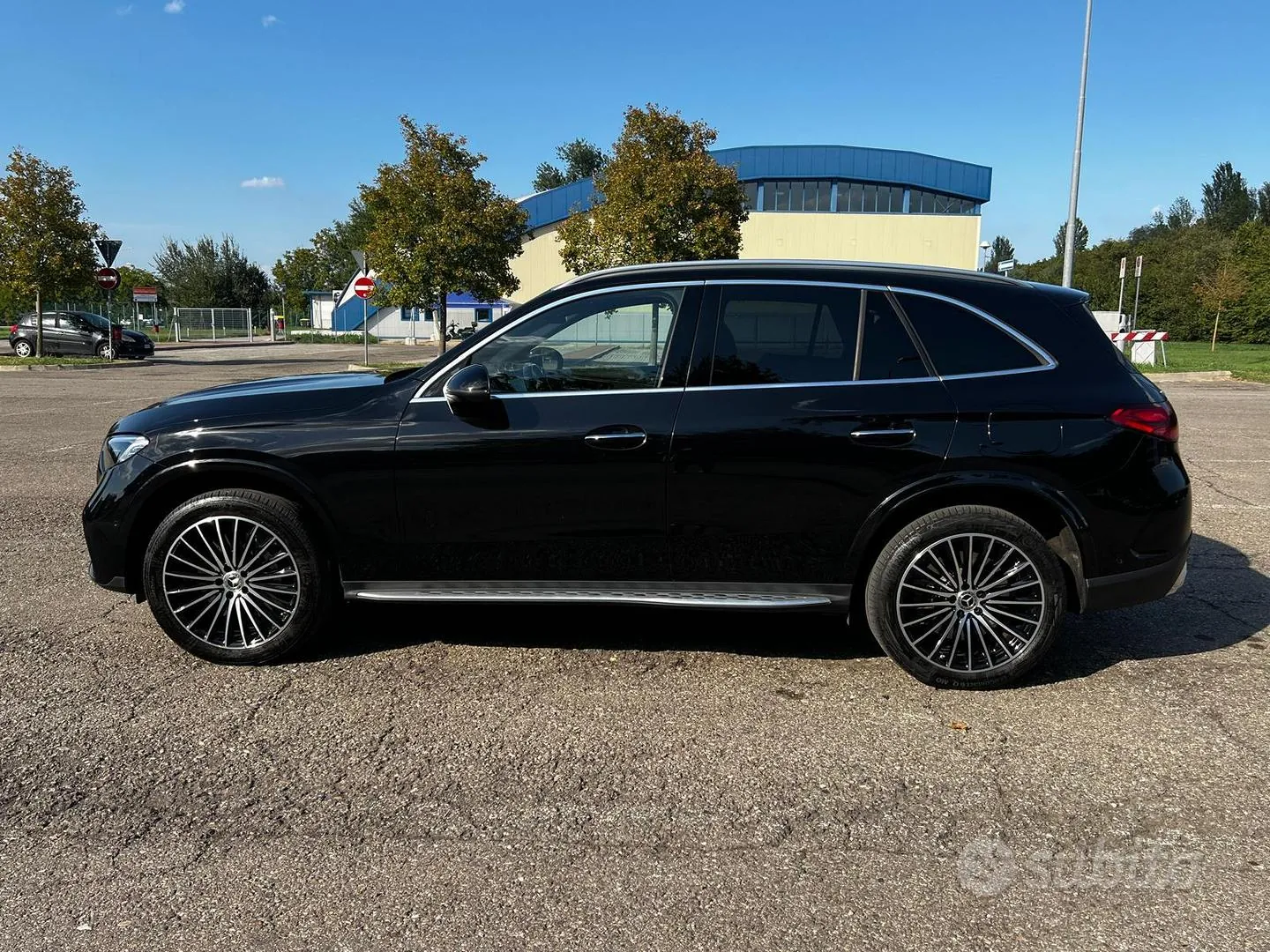 Mercedes-Benz Glc 300 2024 photo 2