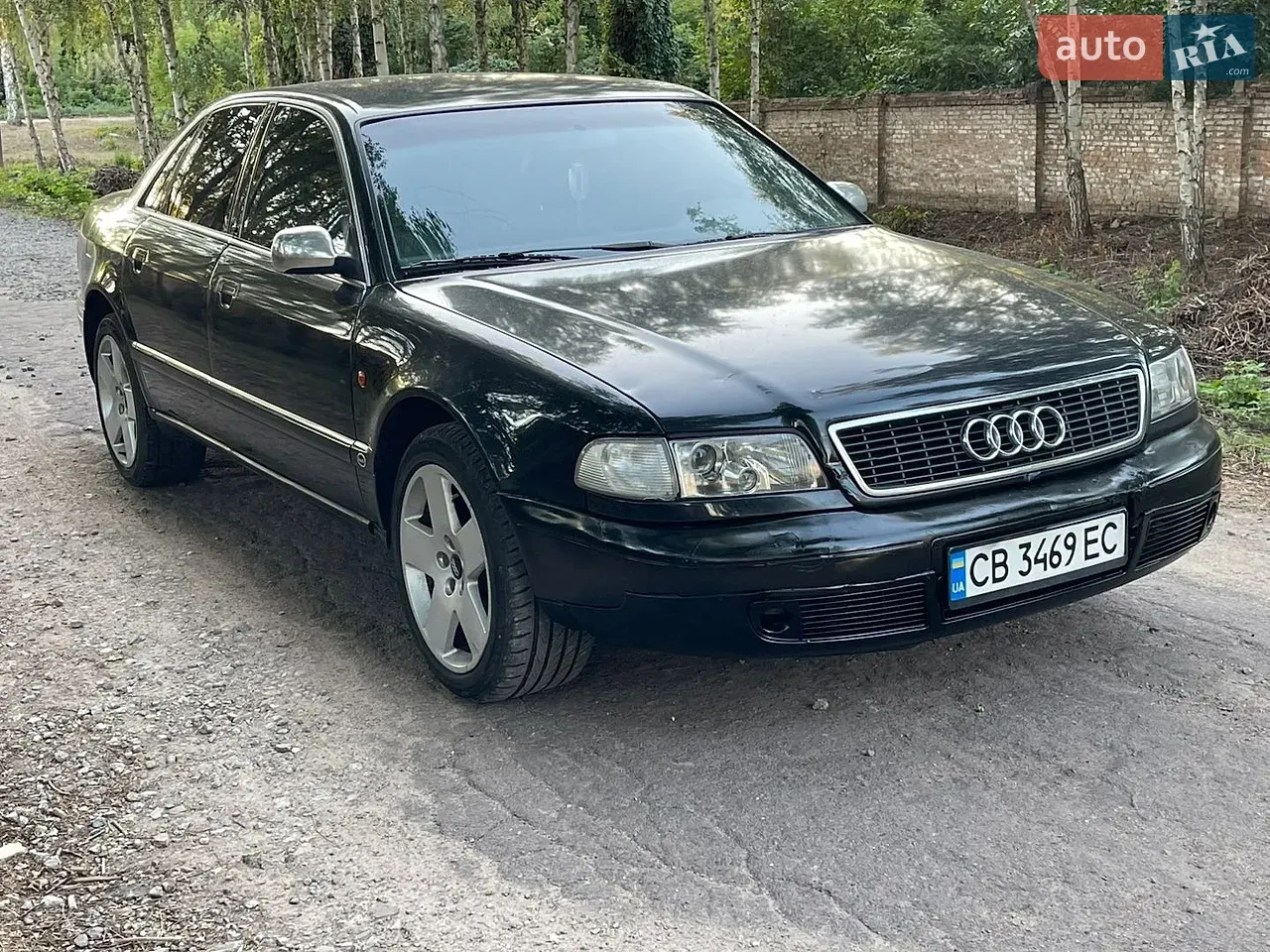 Audi A8 1996 photo 2
