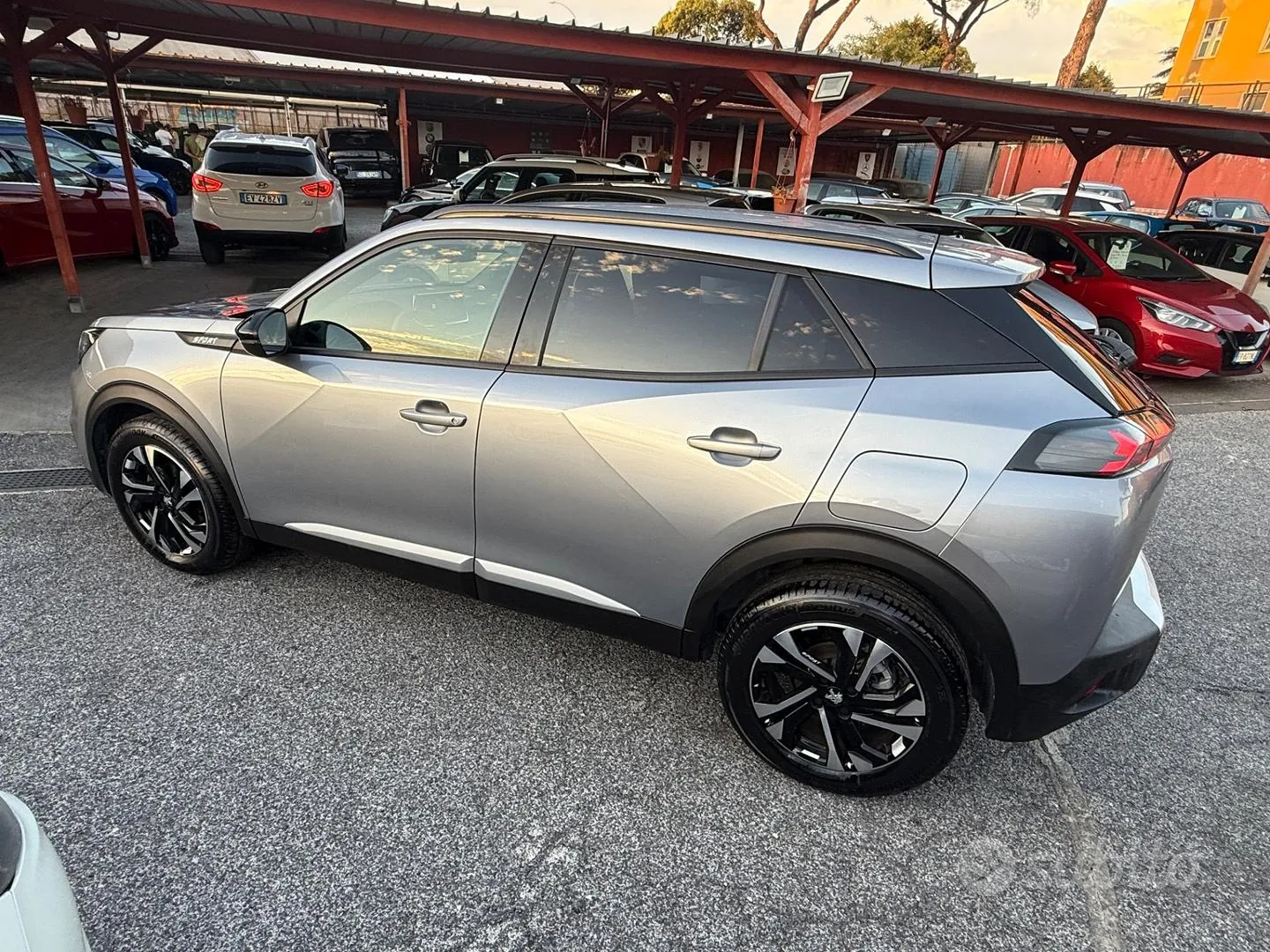 Peugeot 2008 2023 photo 4