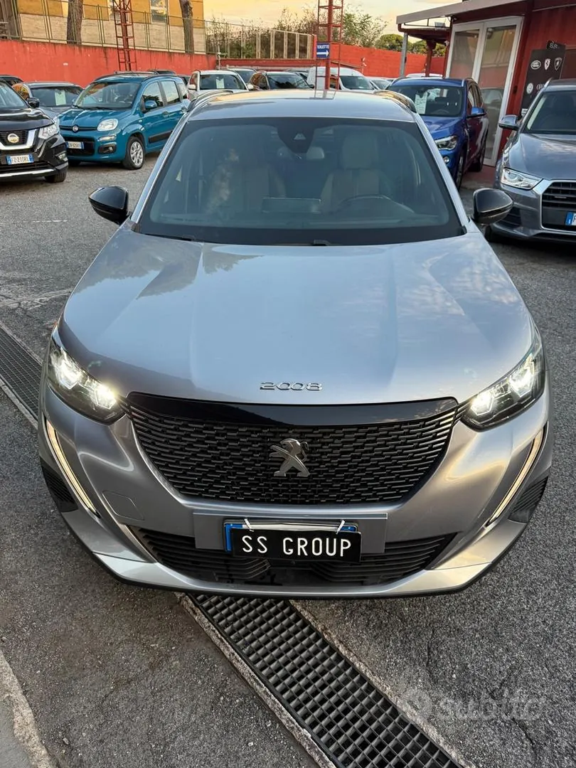 Peugeot 2008 2023 photo 2