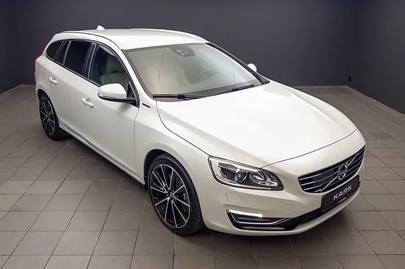 Volvo V60 2016 photo 2