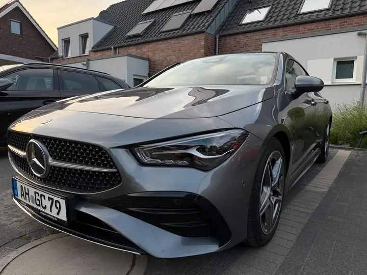 Mercedes-Benz Cla 200 Amg-Line