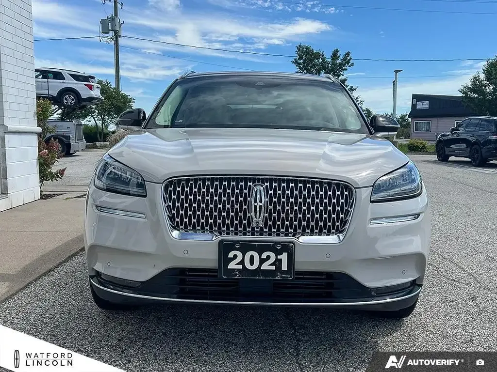 Lincoln Corsair 2021 photo 2