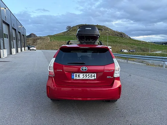 Toyota Prius+ Seven 2013 photo 4