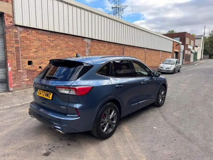 Ford Kuga 2023 photo 4