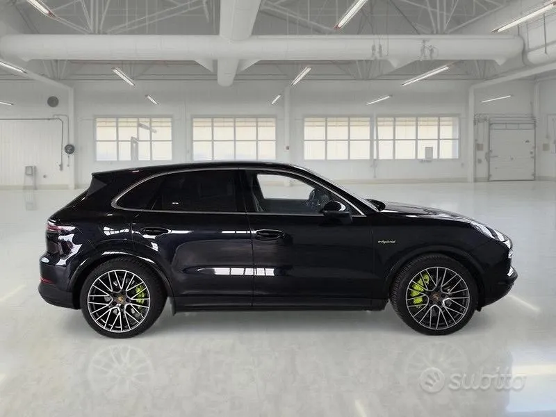 Porsche Cayenne 2021 photo 3