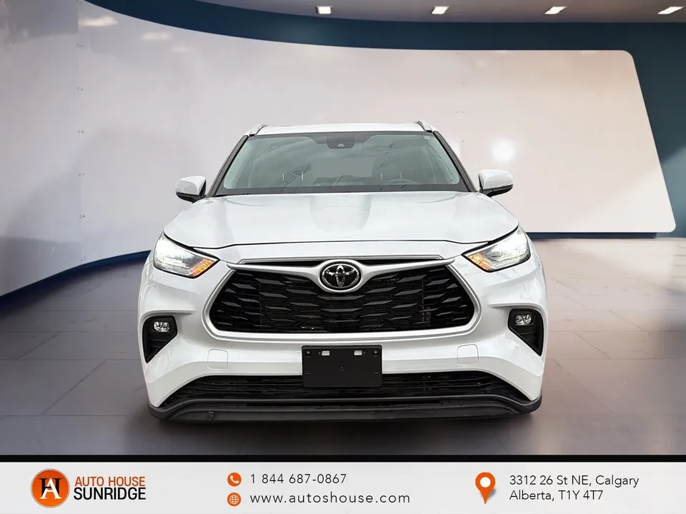 Toyota Highlander 2022 photo 2