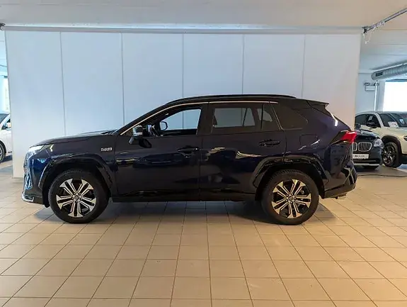 Toyota Rav4 2023 photo 3