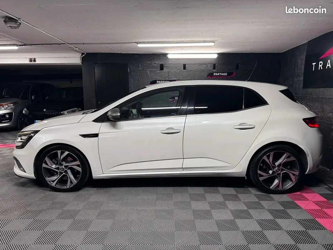 Renault Megane 2016 photo 4