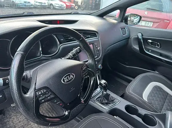Kia Ceed 2016 photo 5