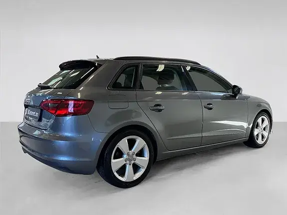 Audi A3 2015 photo 5