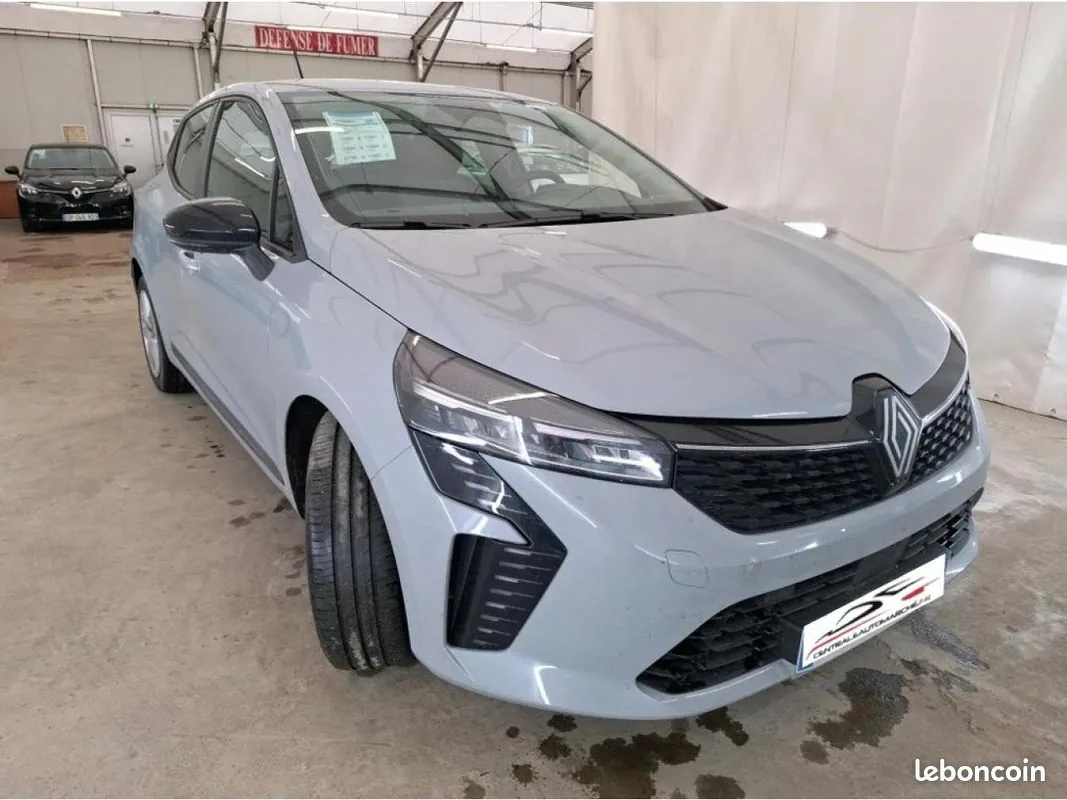 Renault Clio 2024 photo 4