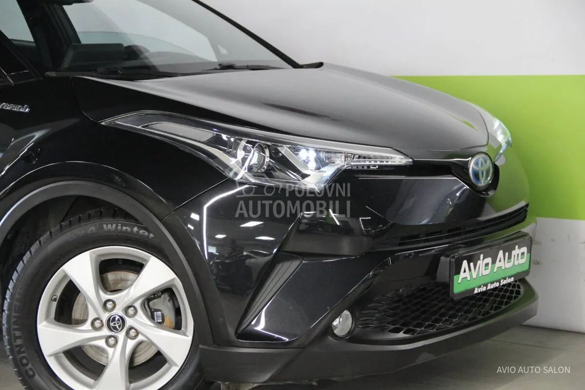 Toyota C-Hr 2019 photo 3
