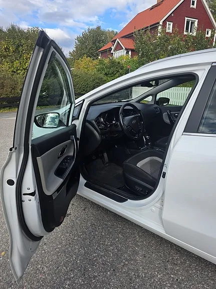 Kia Ceed 2015 photo 5