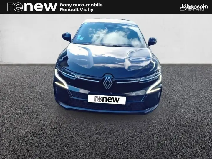 Renault Megane 2022 photo 2