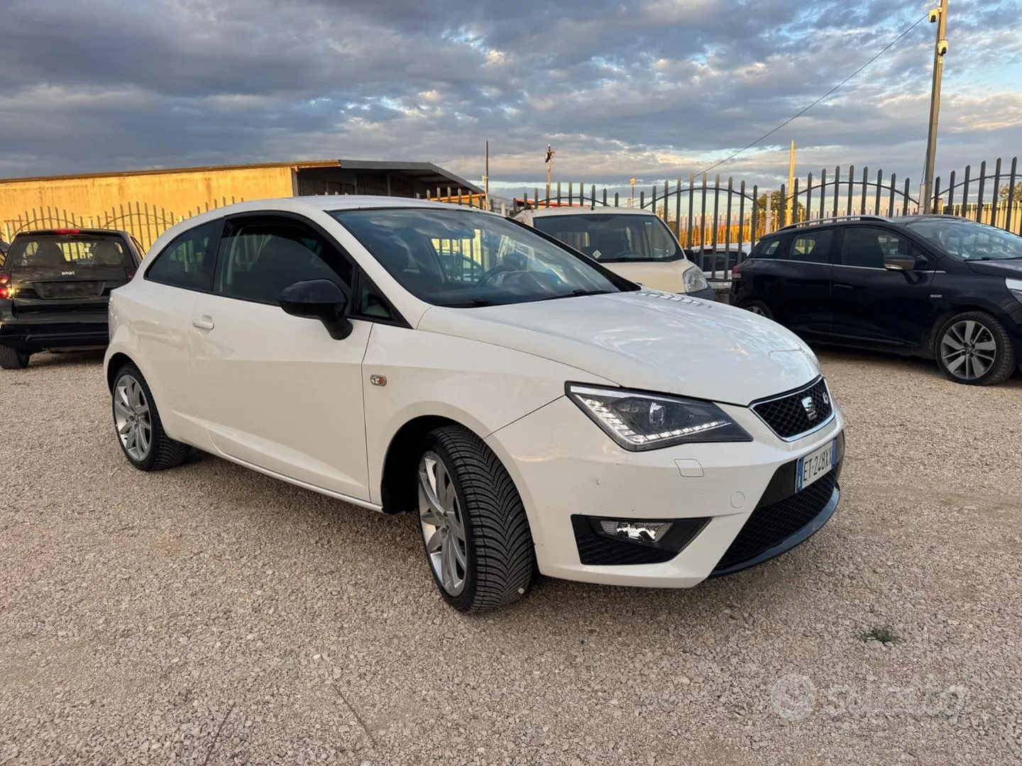 Seat Ibiza 2014 photo 5