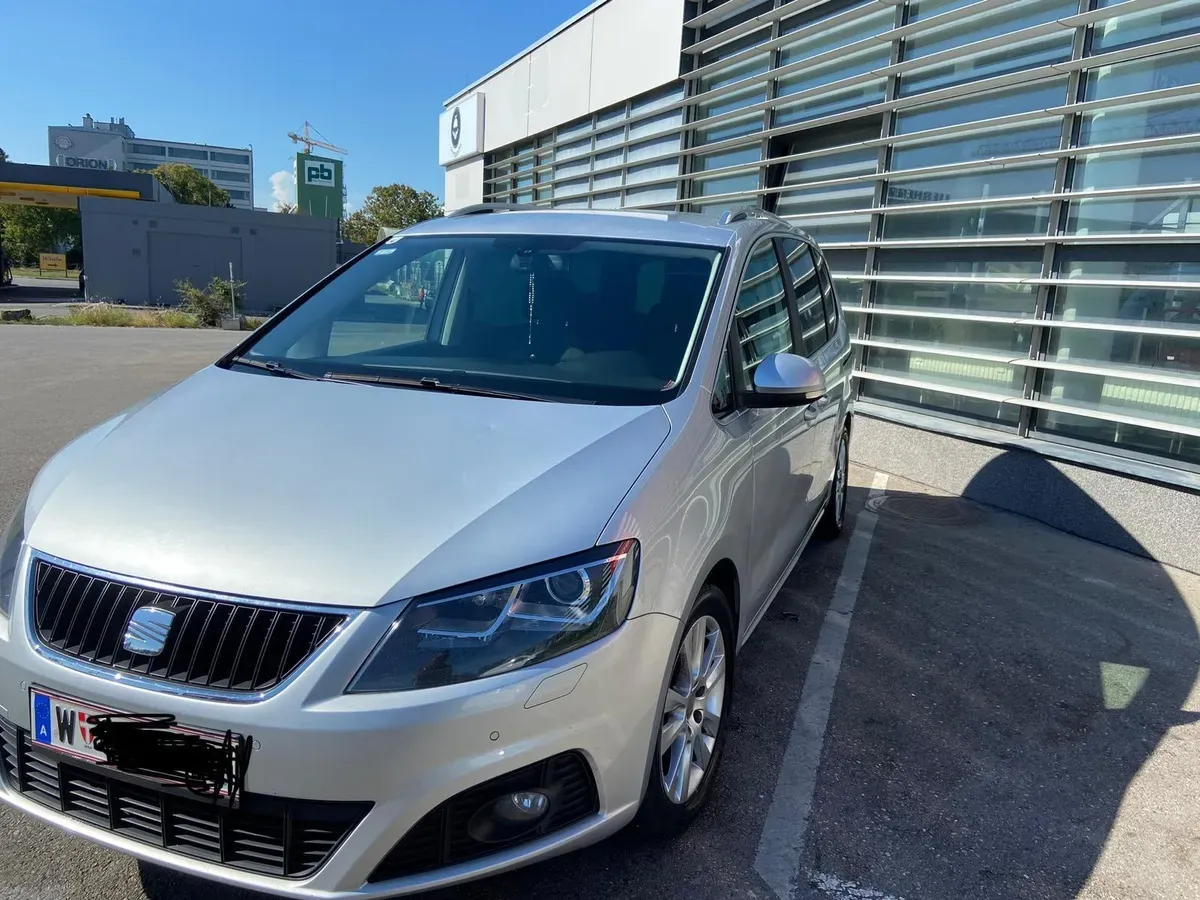 Seat Alhambra 2015 photo 2